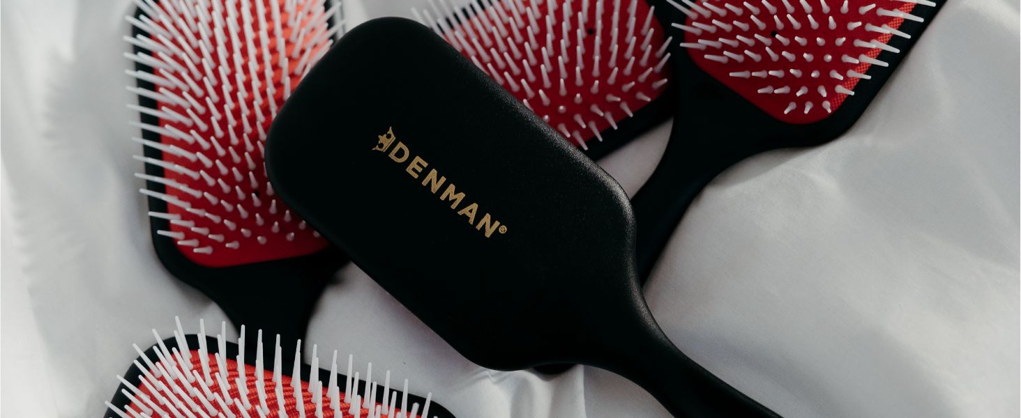 Щітка для волосся Denman D38 Paddle Brush для розплутування та стайлінгу вологого і сухого волосся (кучеряве, густе, пряме), чорна/червона/біла