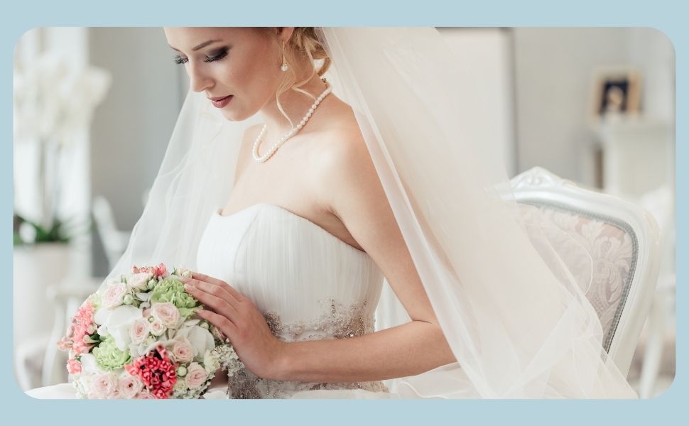 Жіночий вечірній клатч-конверт SwankySwans Abby Diamante темно-синього кольору