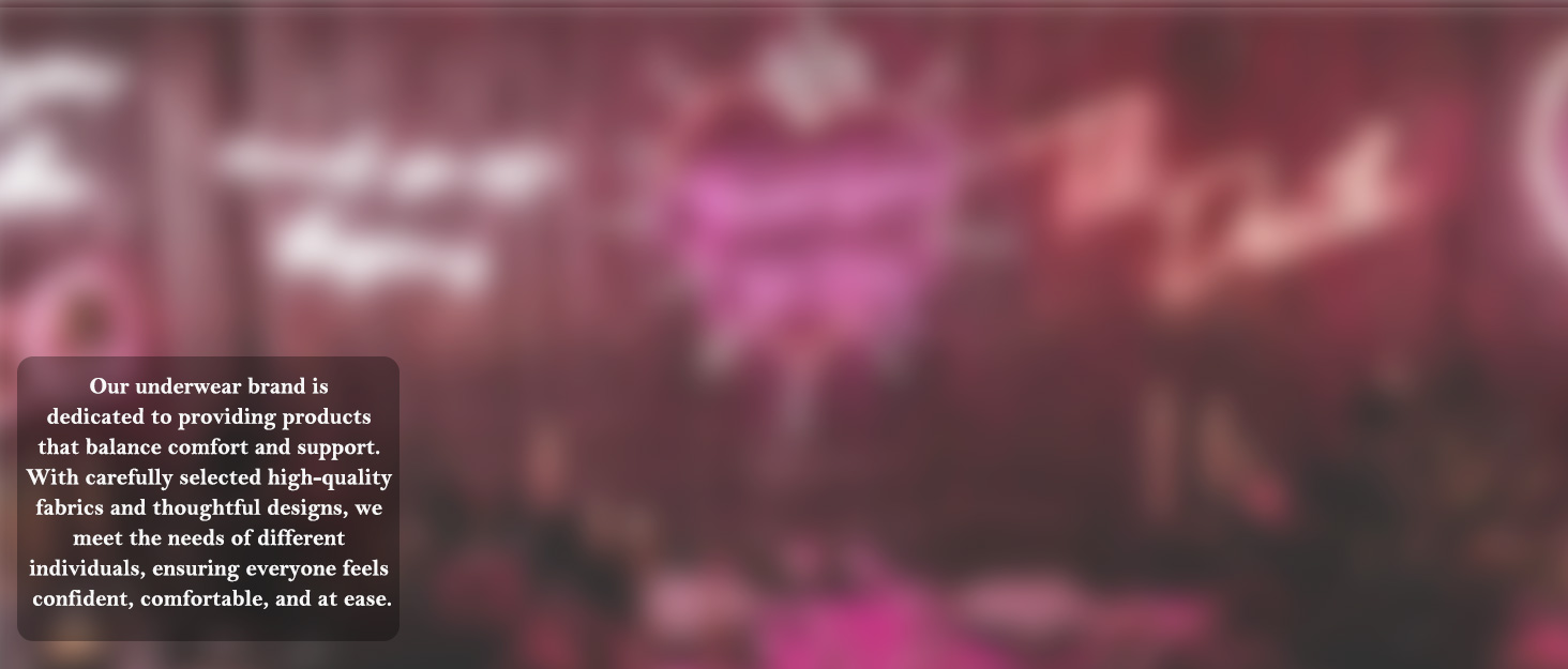 Костюм Adigau Dessous з екошкіри: бюстгальтер, трусики, мініспідниця. Чорний набір для клубів та вечірок з ланцюжком