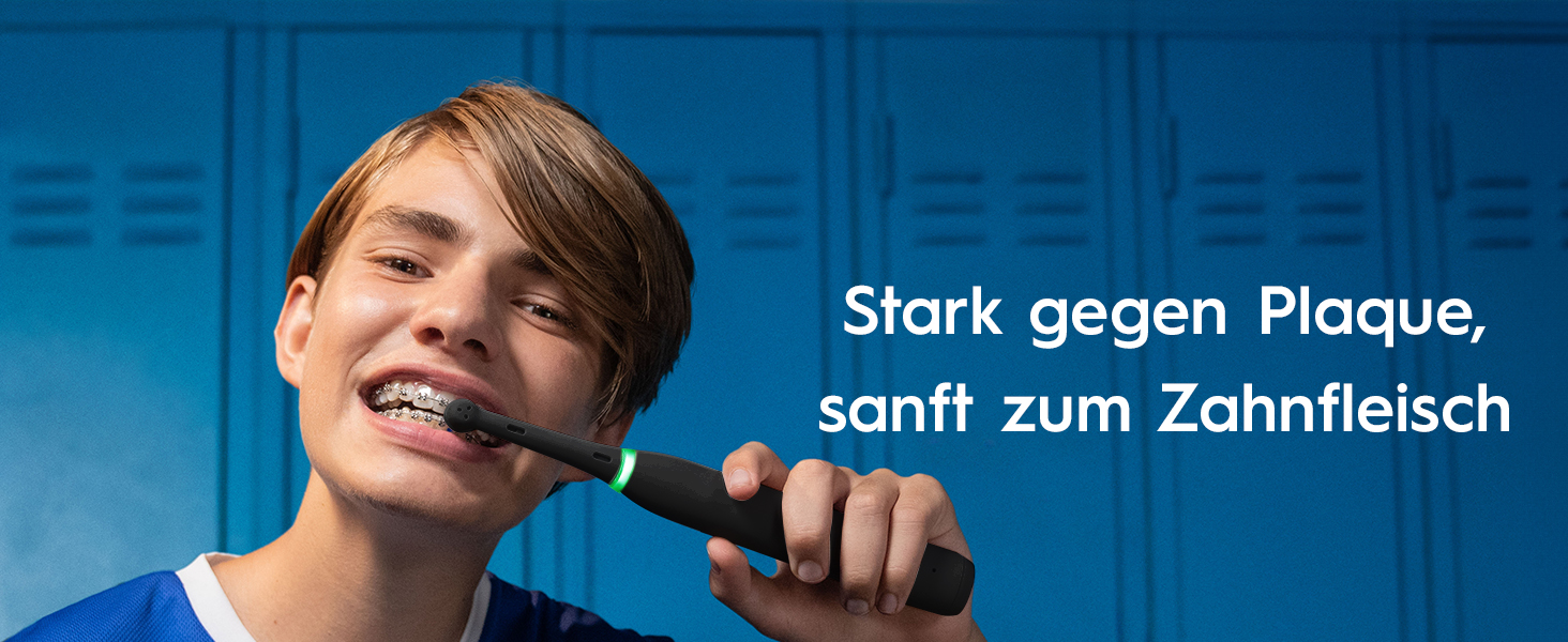 Електрична зубна щітка Oral-B iO Series 3 Matt Black (Чорна), 3 режими чищення, насадка та дорожній футляр у комплекті