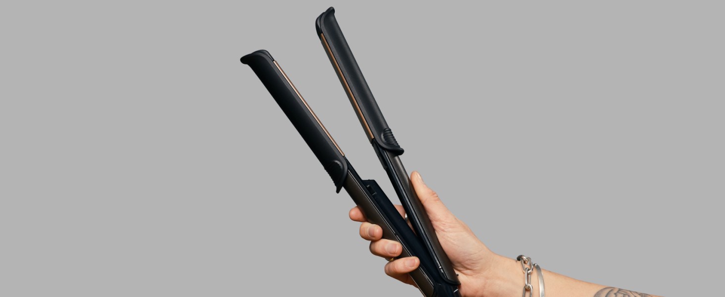 Фен для волосся Remington ONE D6078 з іонізацією та набором з 5 насадок (дифузори, гребінці, концентратор), 8 режимів роботи, швидке сушіння