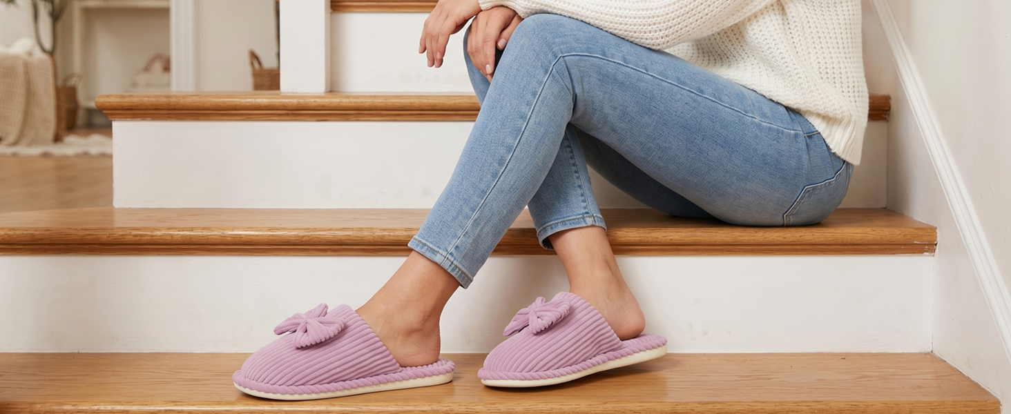 Жіночі зимові капці Coswind з ефектом пам'яті Memory Foam, плюшева підкладка та вельветовий верх, колір бежевий, розмір 38.5/40 EU
