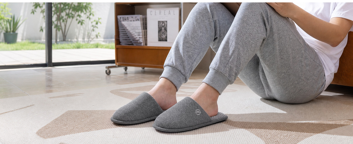 Чоловічі в'язані домашні капці EverFoams з ефектом пам'яті (Memory Foam), вологопоглинаючі, що миються в машинці, чорні, розмір 44/45 EU